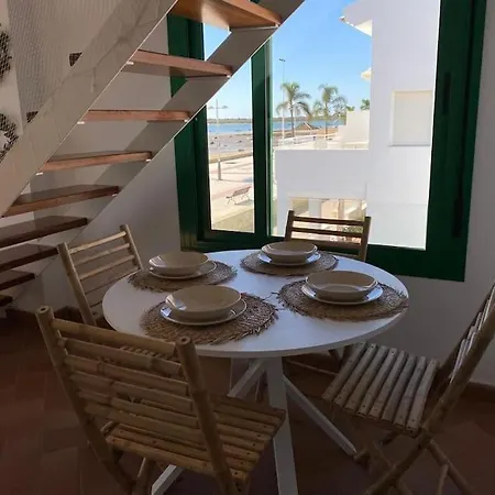아파트 Paseo Maritimo 17 *